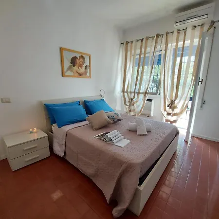 Relax Fiorella Apartment *